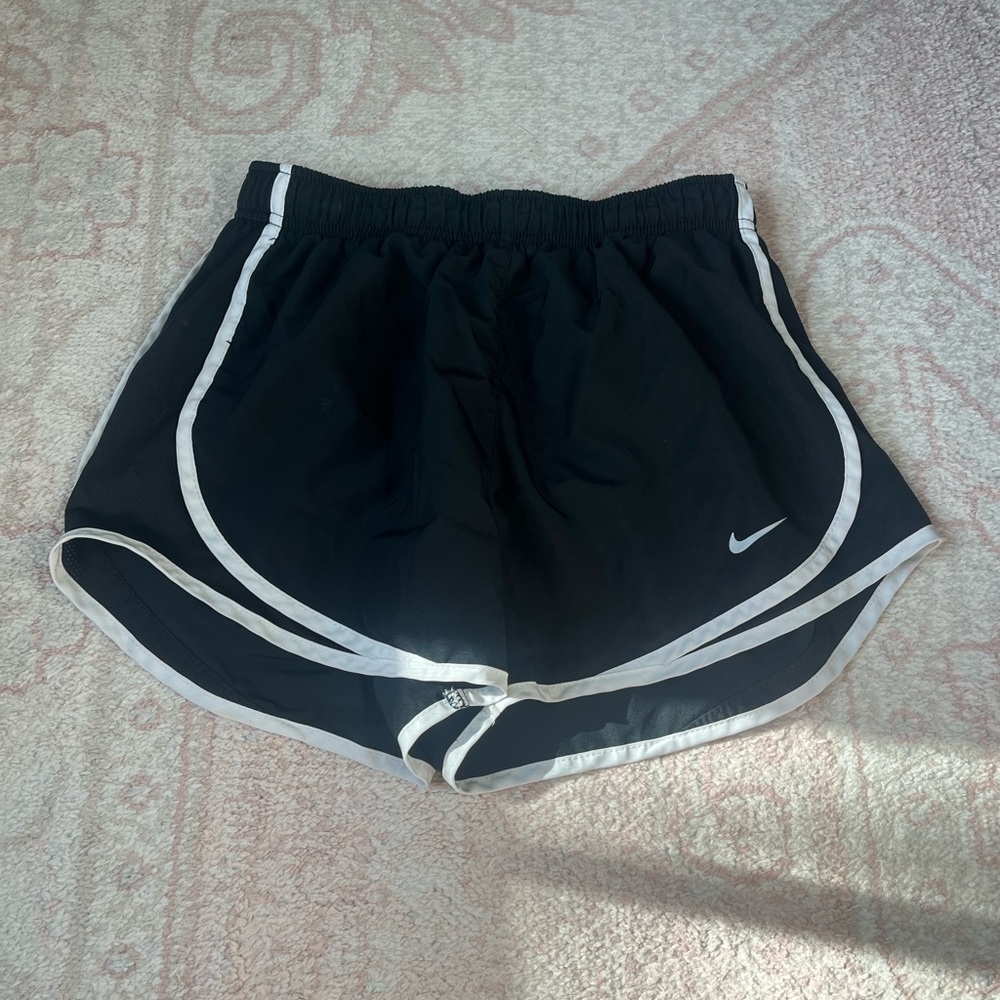 Black Nike Shorts!